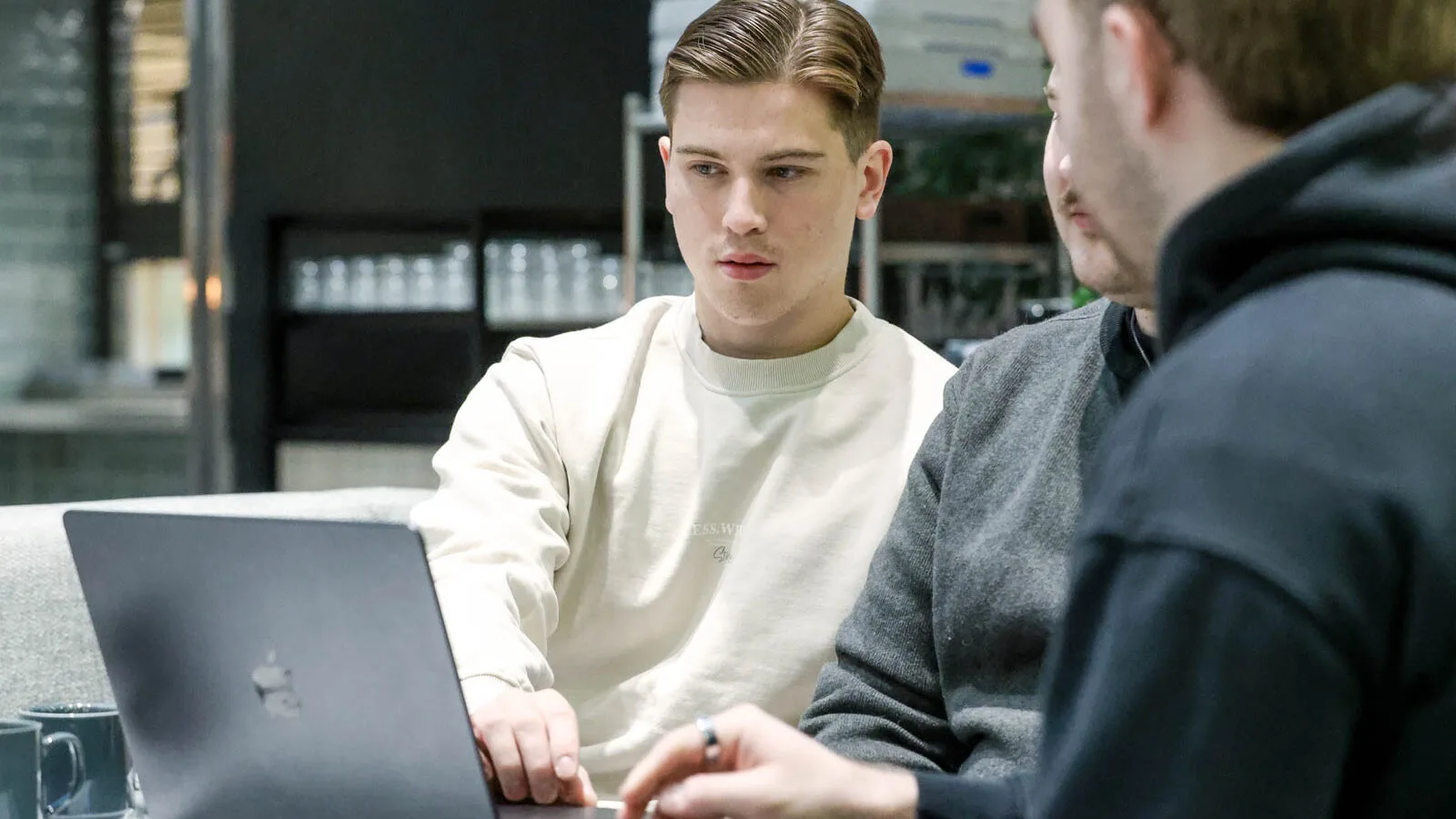 Kolme kasvun kulmaa: hinnoittelu, asiakaspoistuma ja LinkedIn